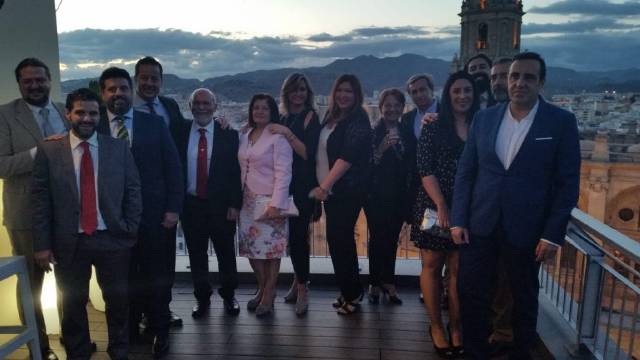 PHOTO-2018-05-26-01-06-11